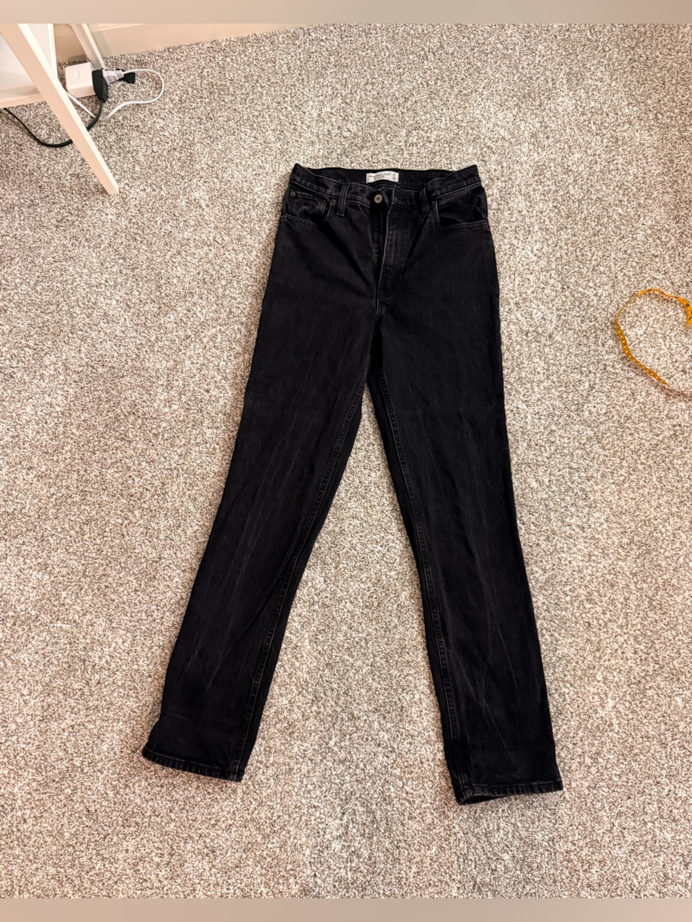 Abercrombie 90s straight ultra high rise